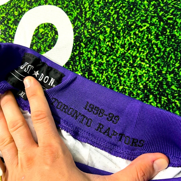 Raptors NBA quality shorts *4pockets - Picture 4 of 7